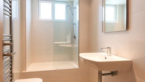 Koszt zrobienia łazienki 4m2 Warszawa